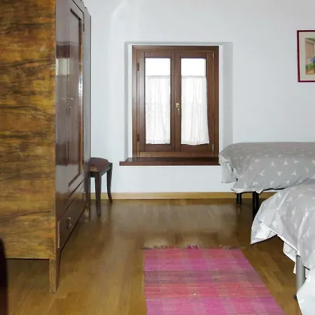 Casa Degli Affreschi 300s Holiday home *
