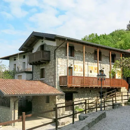 Holiday home Casa Degli Affreschi 300s *