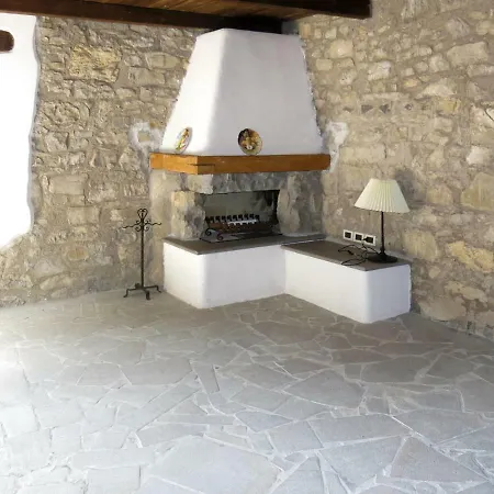 Casa Degli Affreschi 300s Holiday home San Leonardo (Friuli)